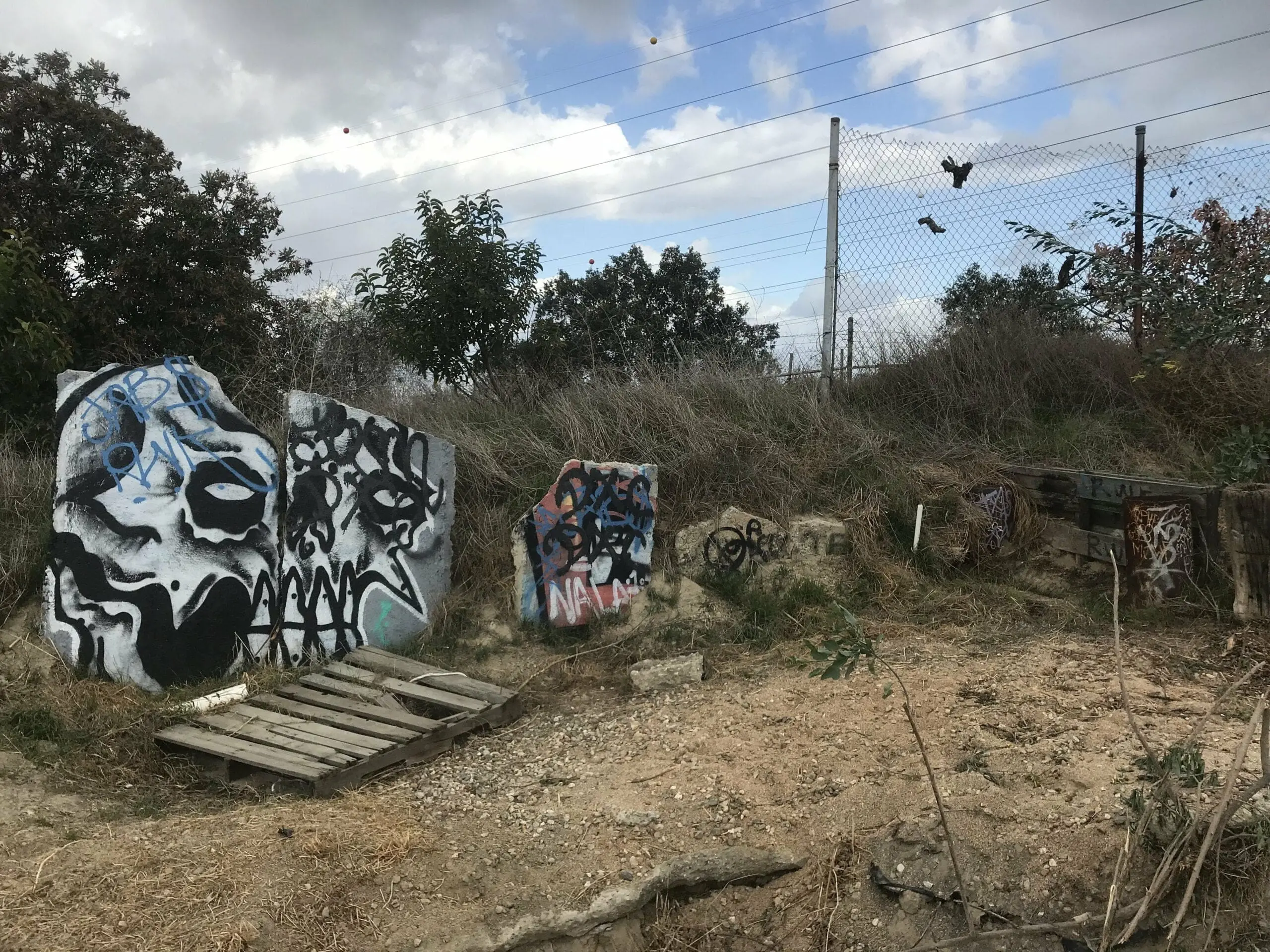 Turnbull Canyon graffiti