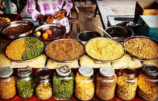 Off the beaten path India, Experiencing local India cuisine