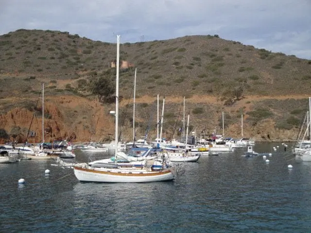 Two Harbors Catalina Island - Sailing Catalina Island