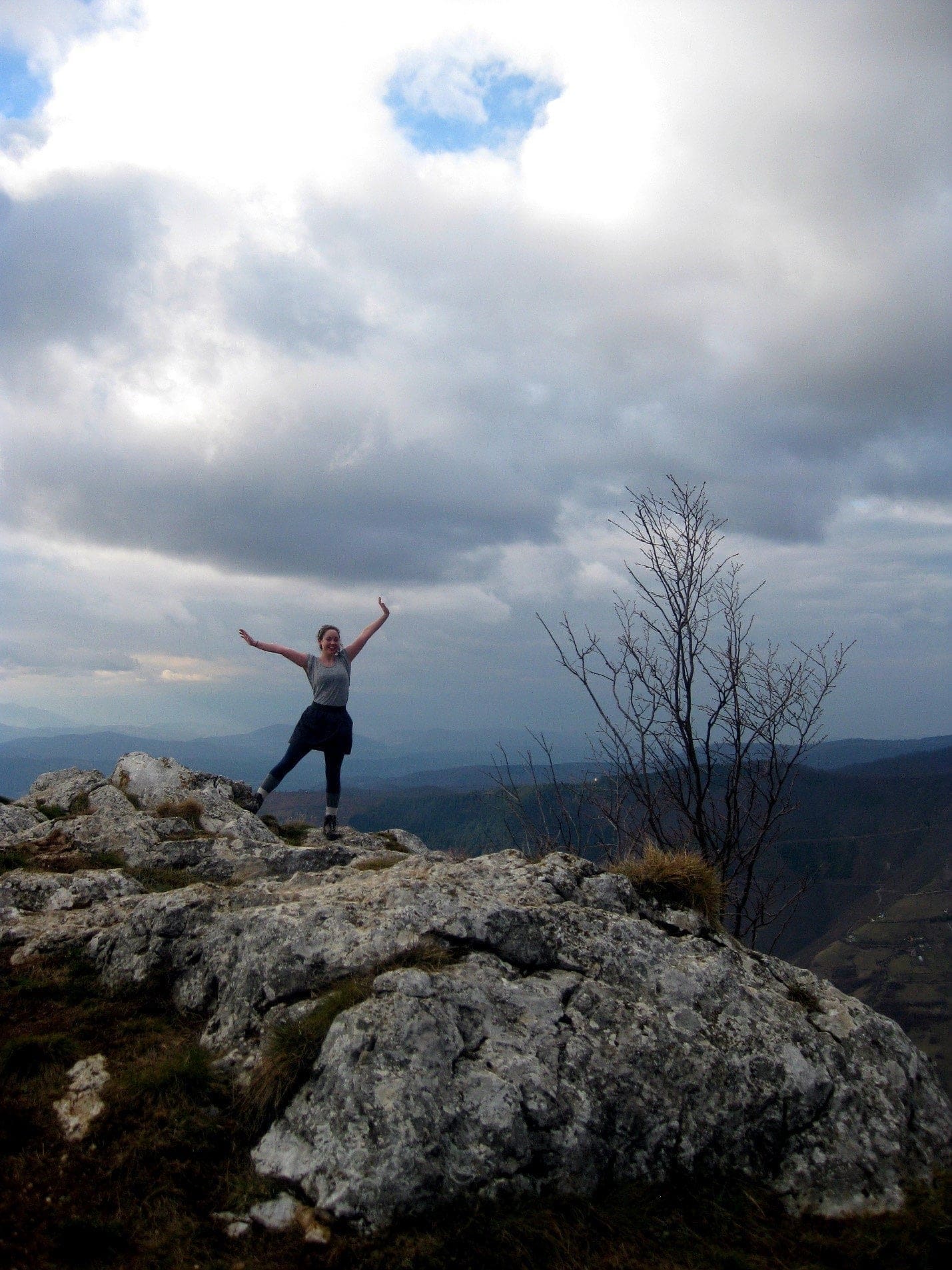 hiking in bosnia - mountain summit