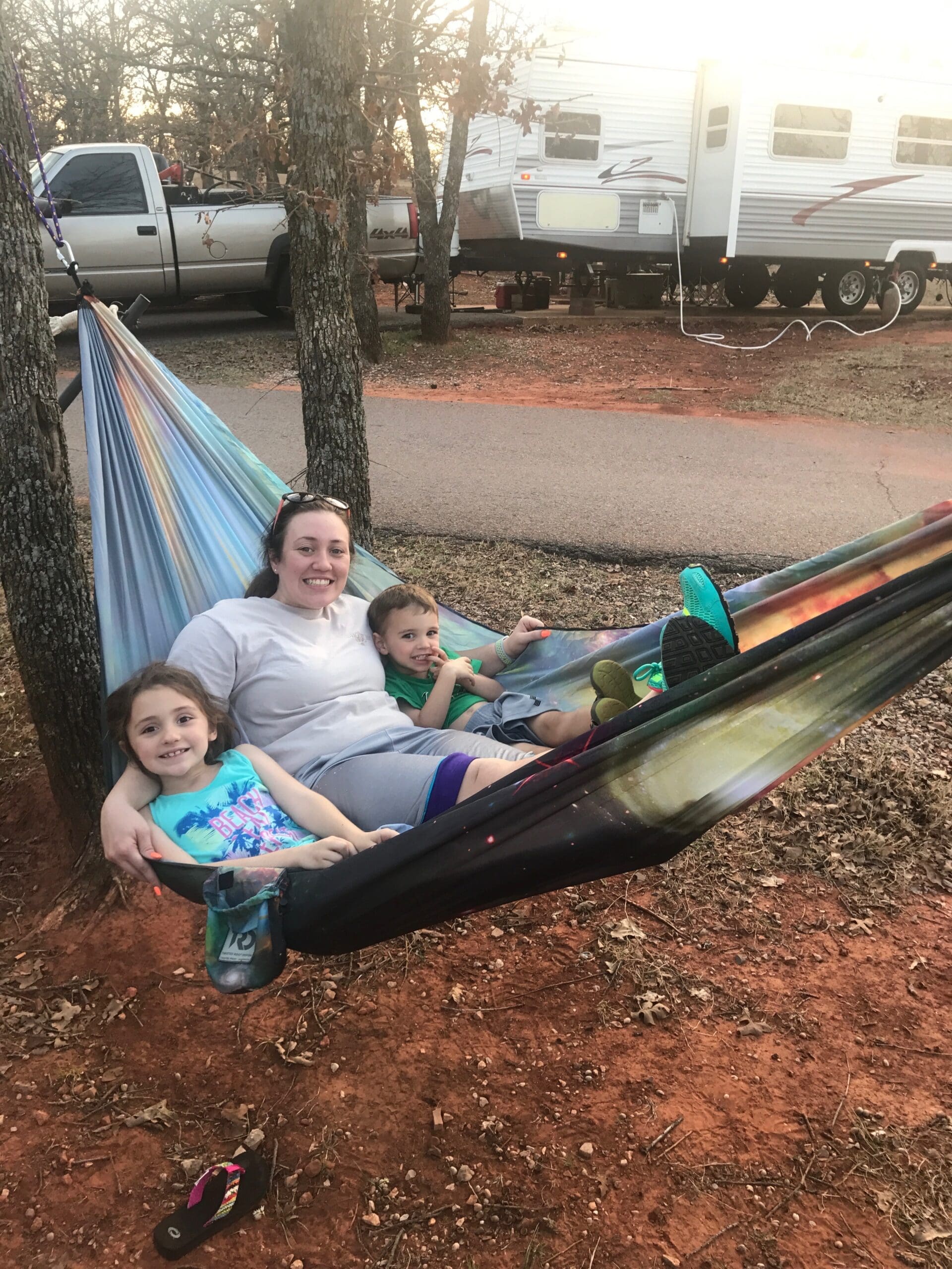 Twisted root clearance hammock