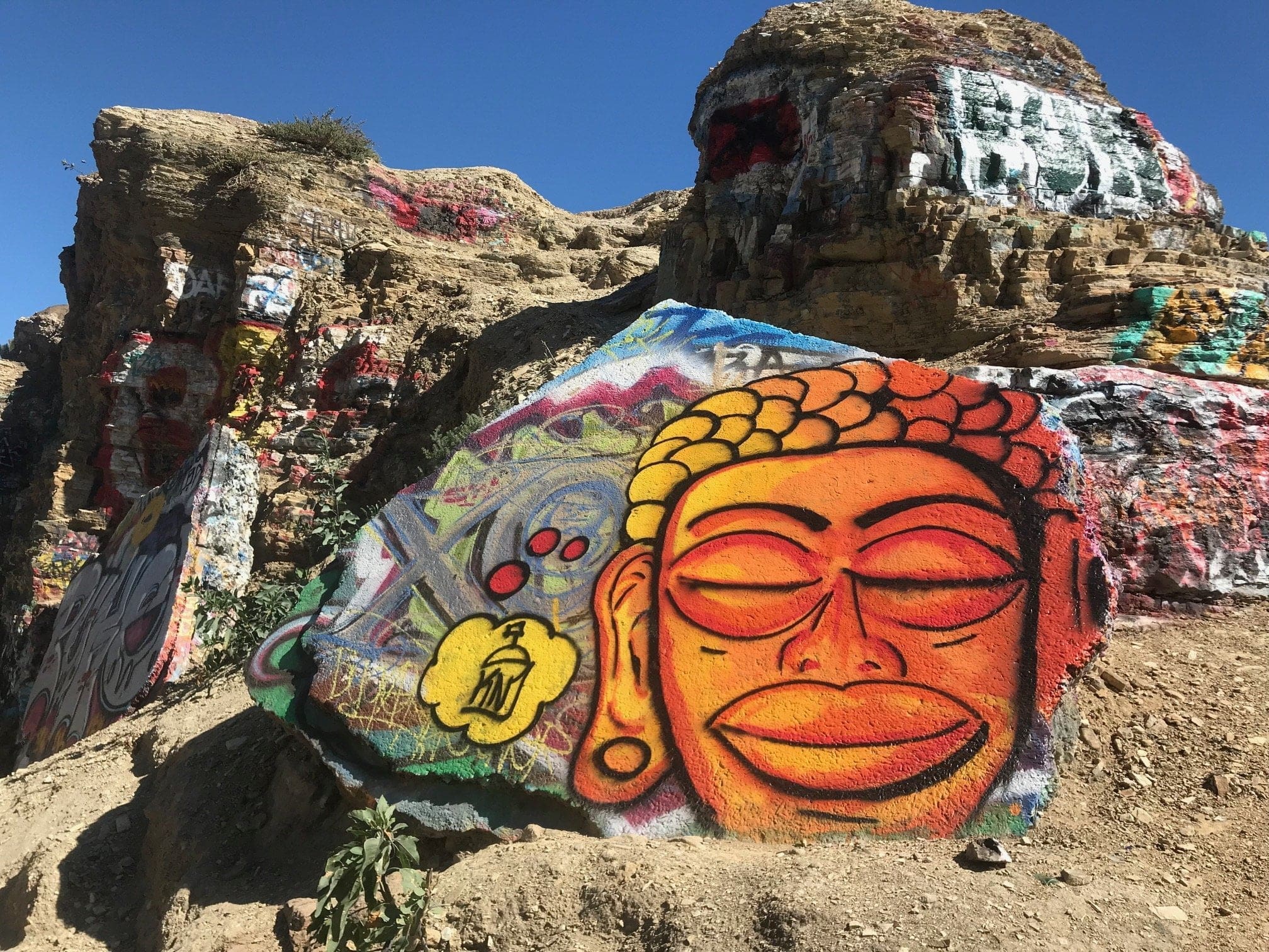 San Pedro Sunken City Graffiti with smiling face