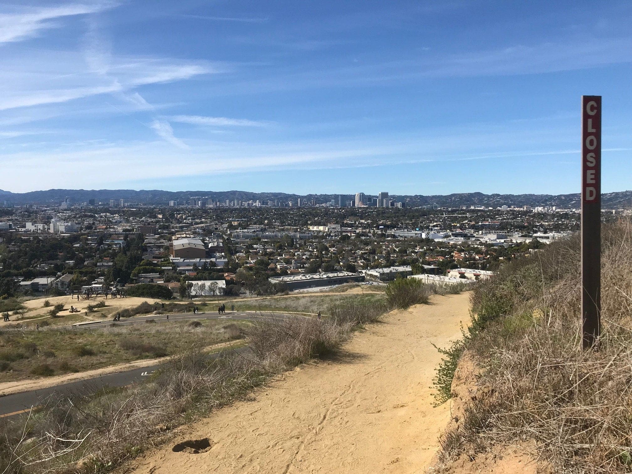 Baldwin Hills Scenic Overlook trail