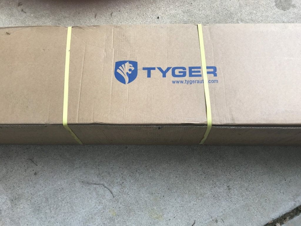 Tyger auto TG-JA2J2239B Jeep Side Step Packaging