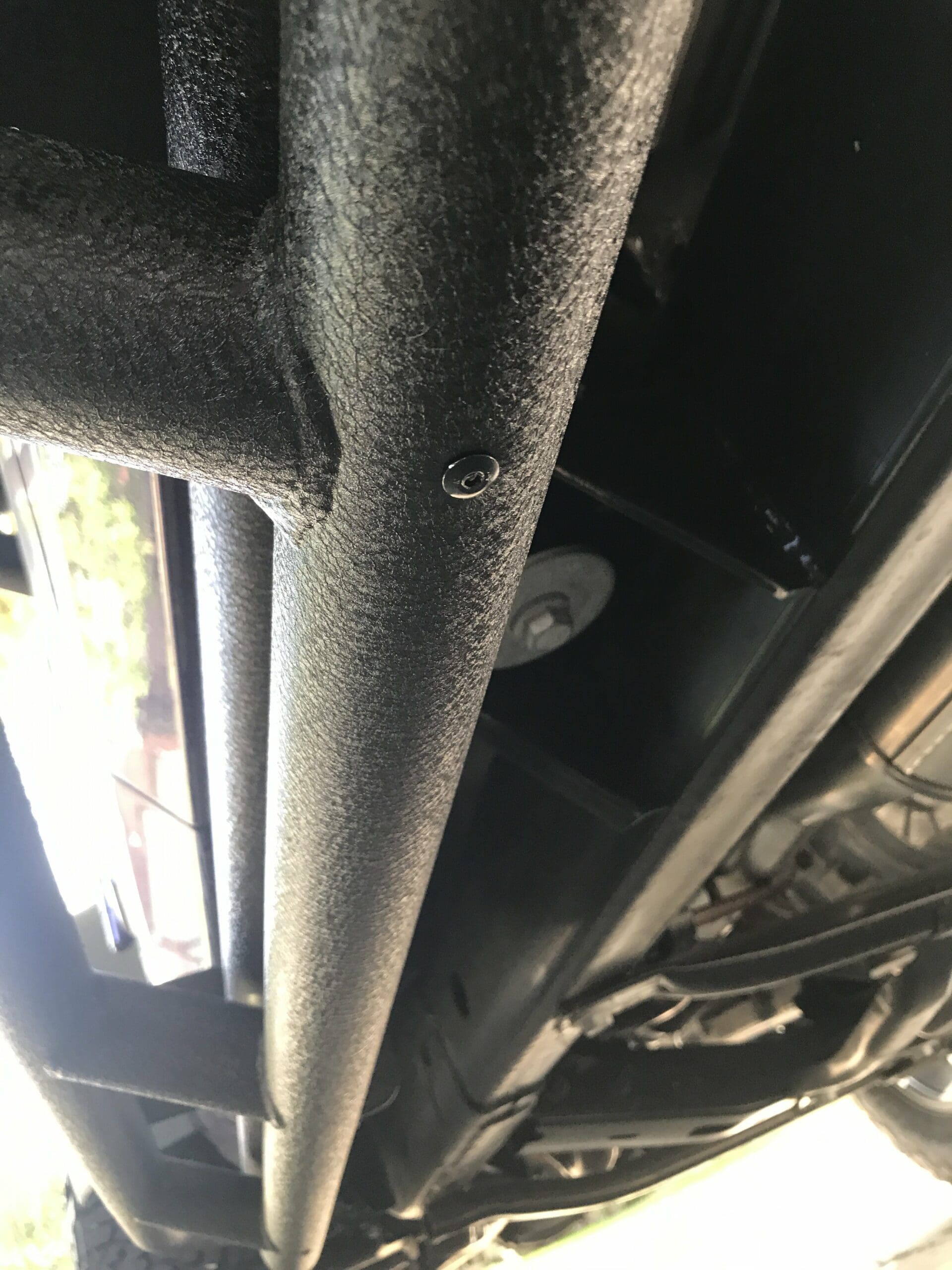 Jeep Wrangler Runningboards under carriage