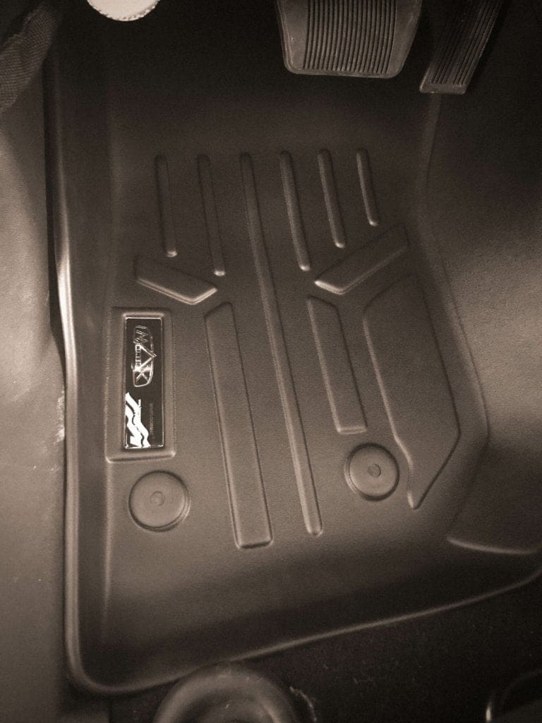 max liner floor mats jeep wrangler passenger side.