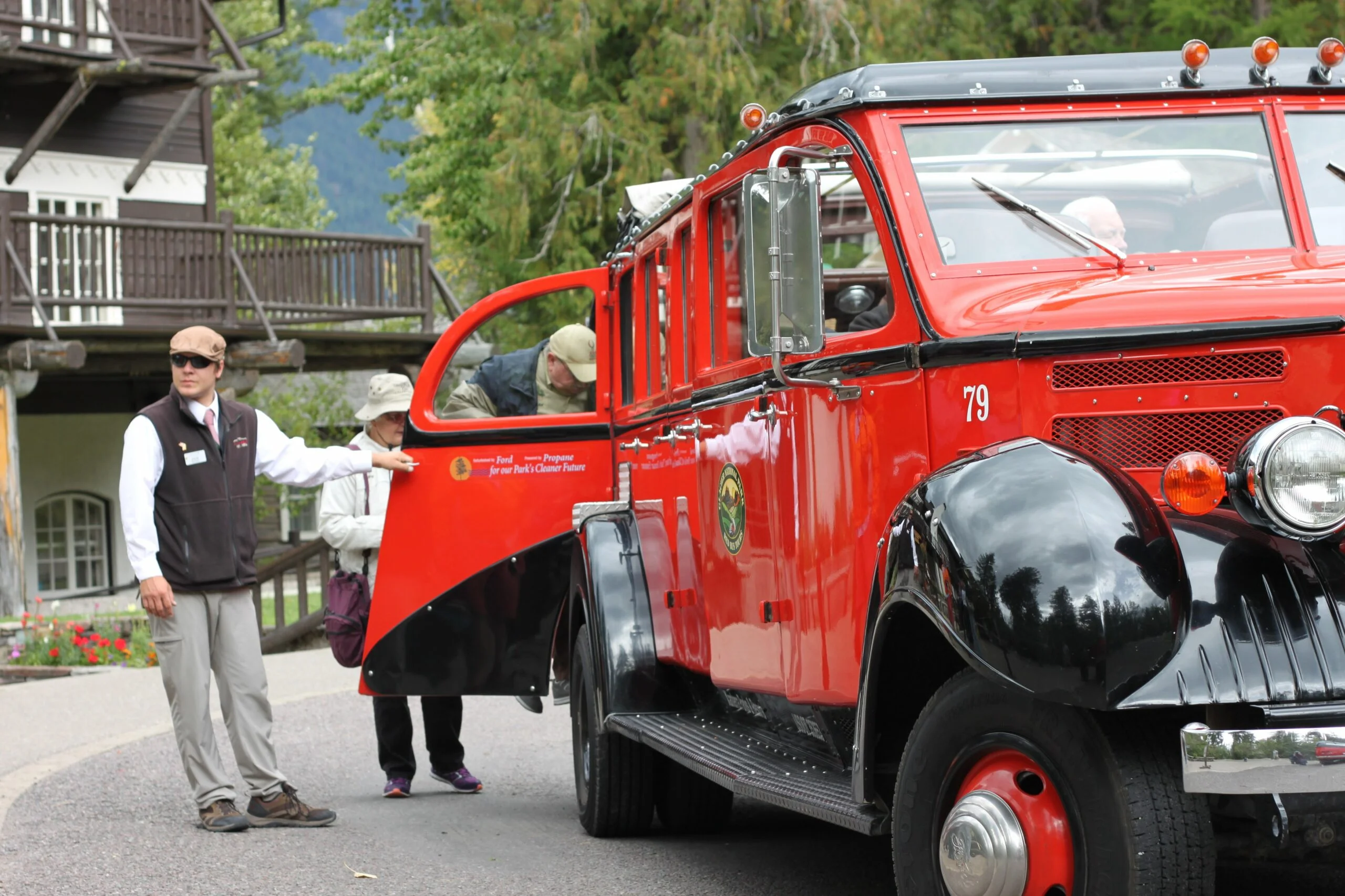 Glacier National Park Red Bus Tour
